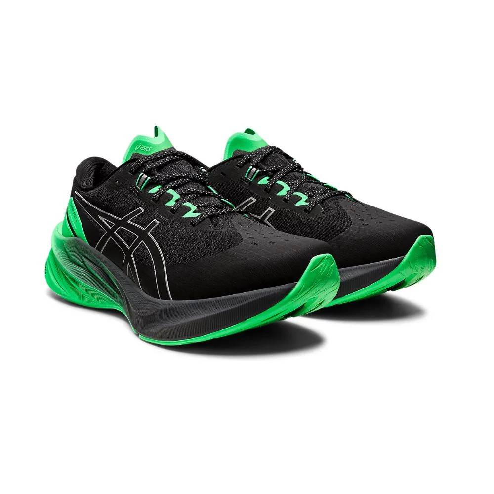 Novablast 3 Lite-Show Shoes - Image 2