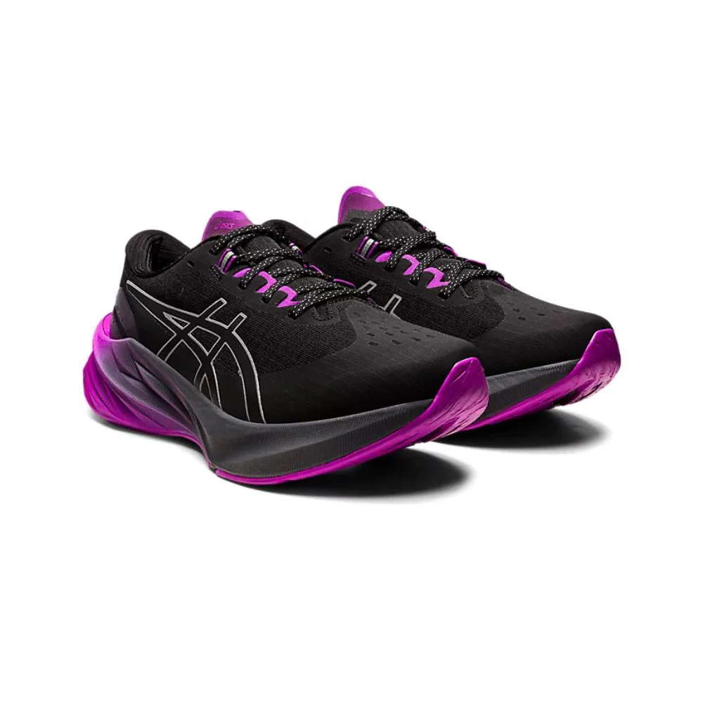 Novablast 3 Lite-Show Shoes - Image 2
