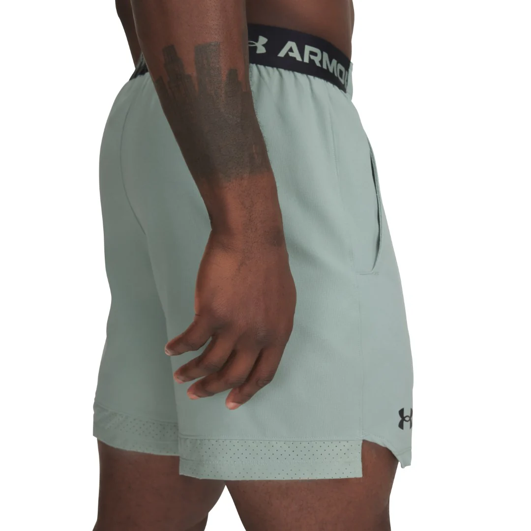 Vanish Woven 6 Inch Shorts - Image 3