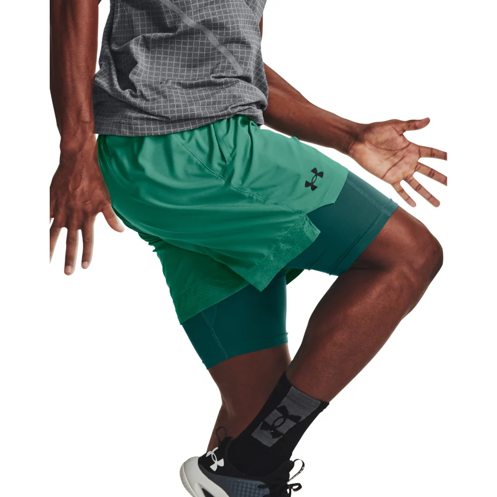 UA Vanish Woven 2-in-1 Shorts - Image 2