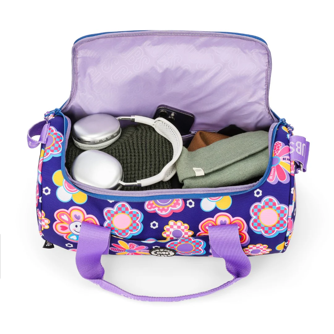 Roses Medium Duffle Bag - Image 4
