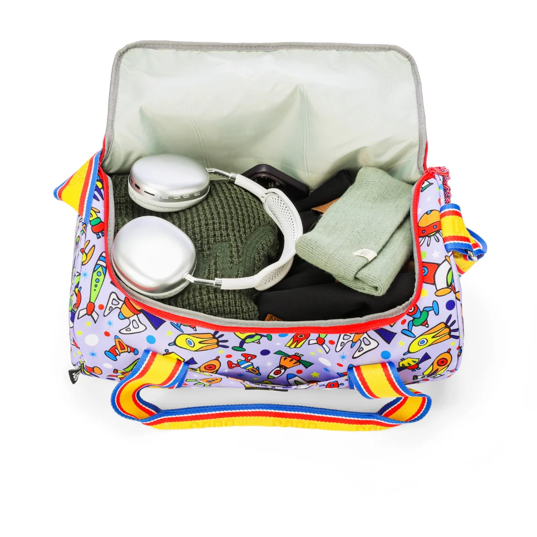 Space Ships Medium Duffle Bag - Image 3