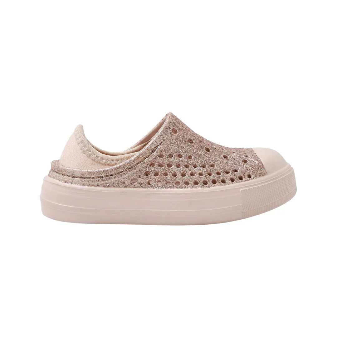 Elastic YOYO Slip-on Sneaker
