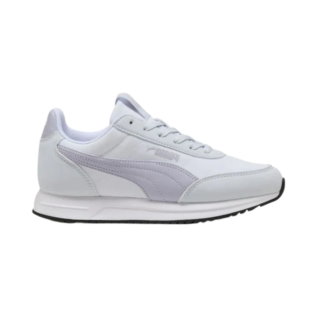 R78 Lightwind Sneakers