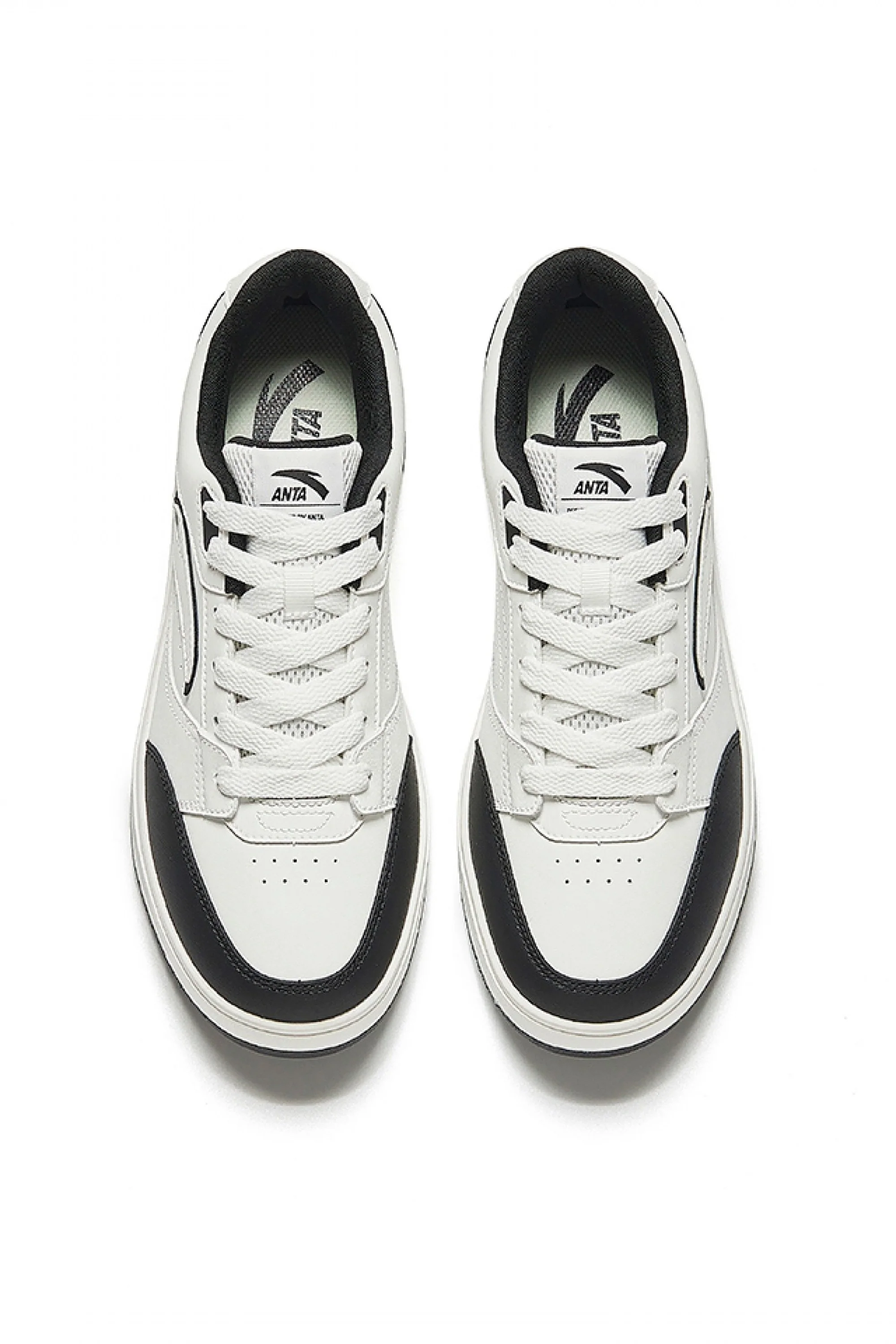 Basic Classic Lifestyle Shoes - Image 4