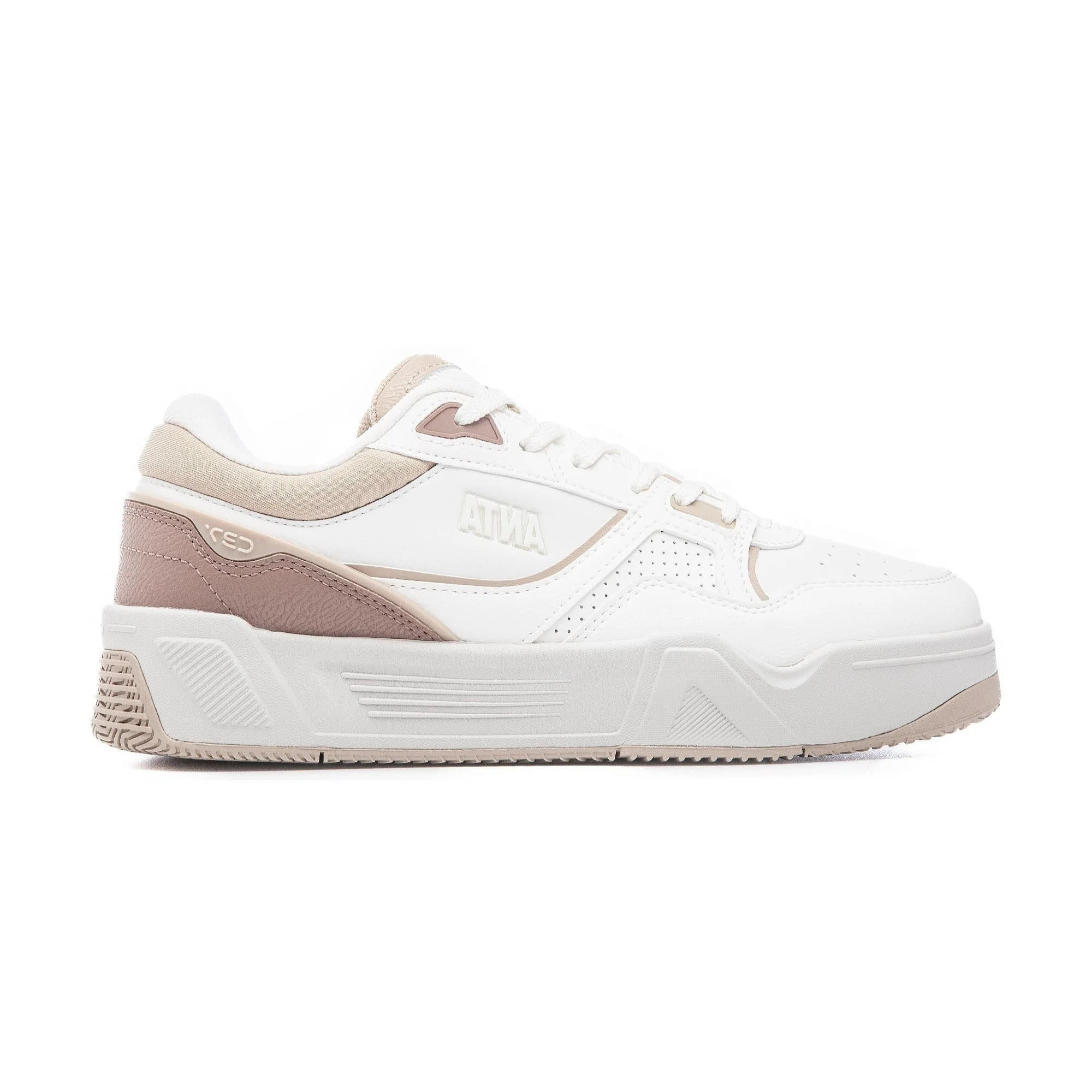 C37 Lifestyle Shoes