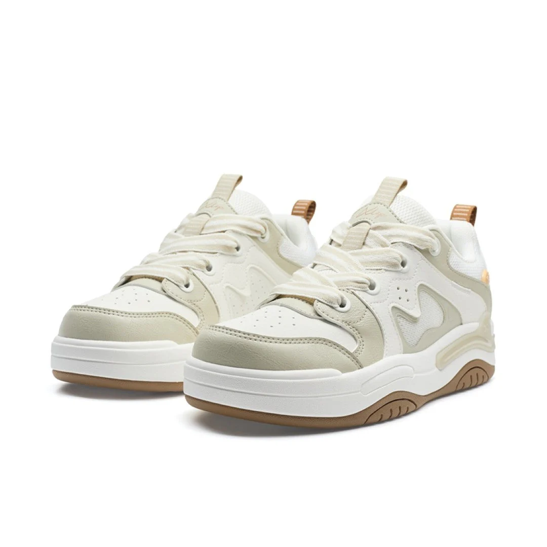 Skateboarding Shoes - Image 2