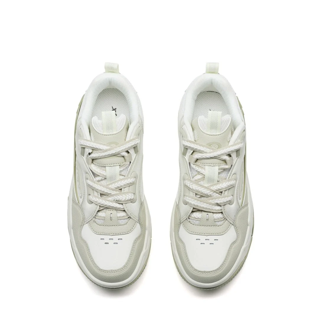 Skateboarding Shoes - Image 3