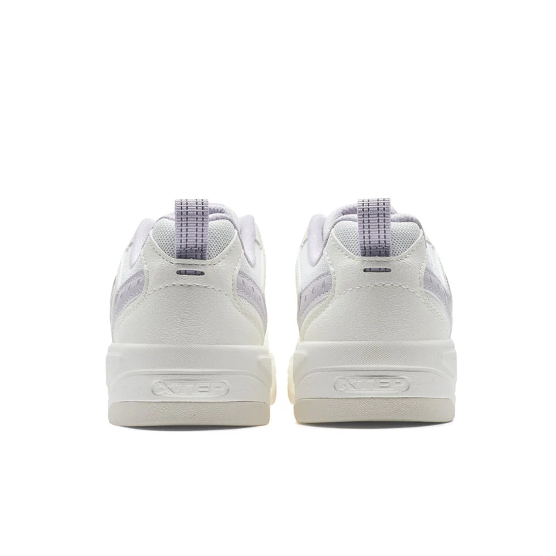 Skateboarding Shoes - Image 5
