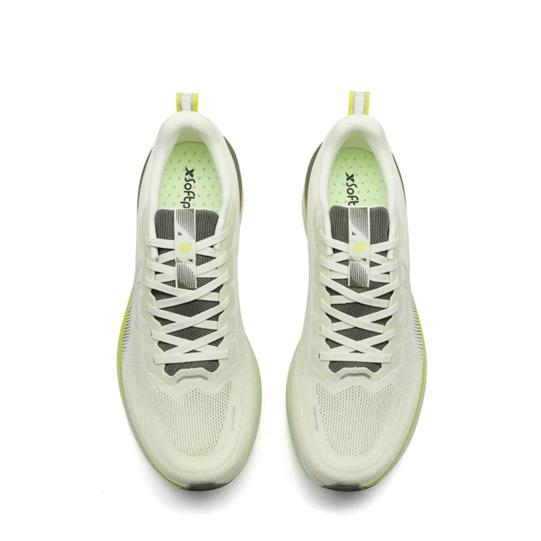 Running Shoes - Image 3
