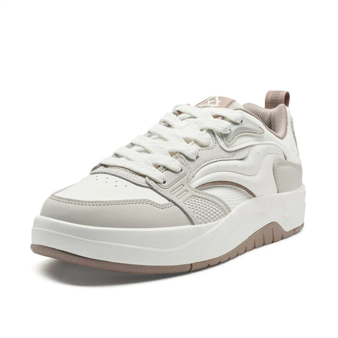 Skateboarding Shoes - Image 4