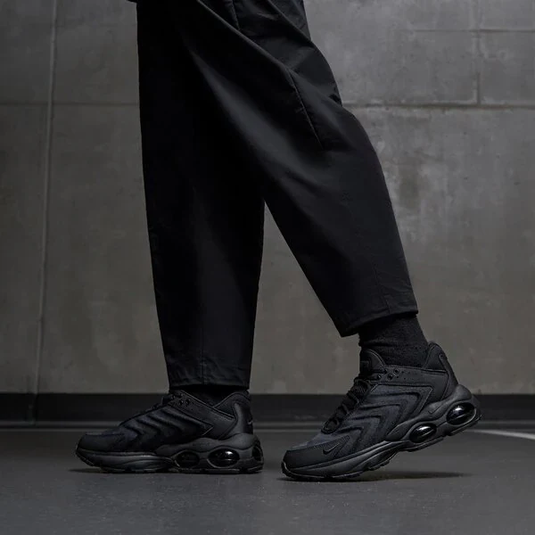 Air Max Tw Nn Lifestyle Shoes - Image 4