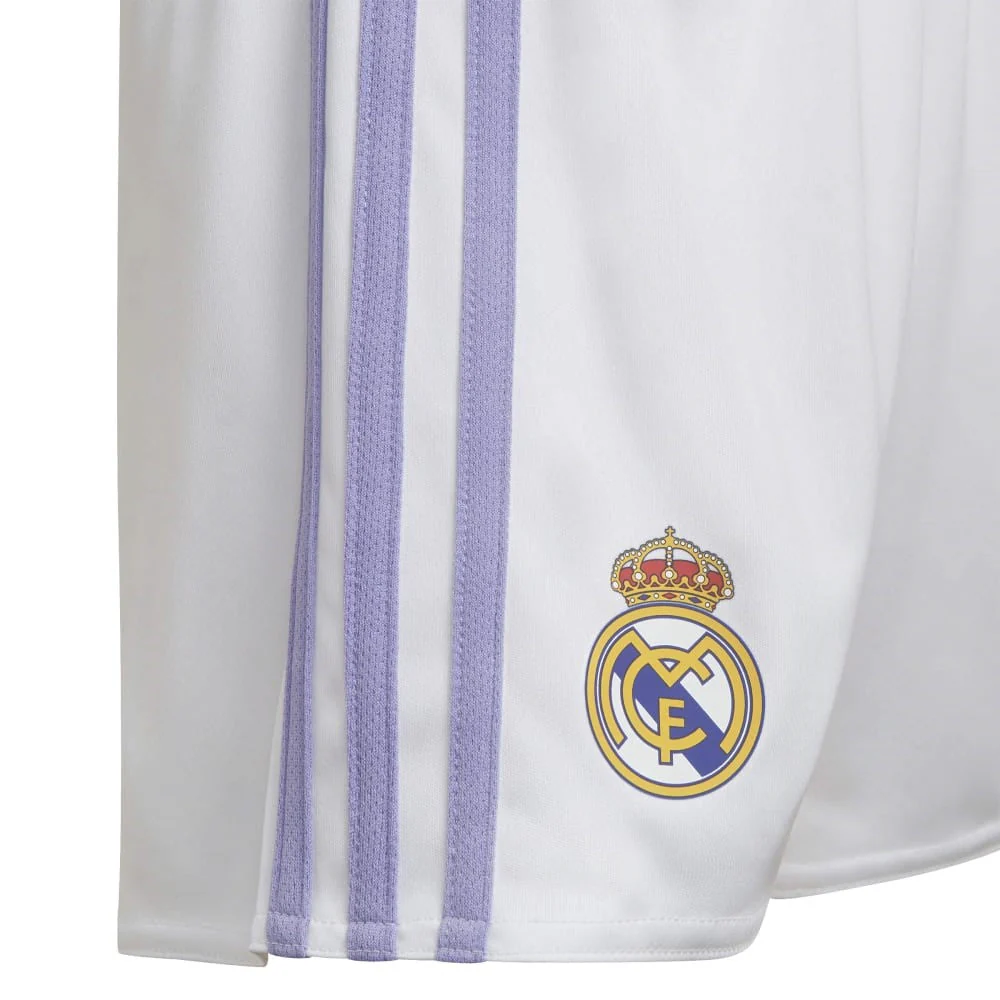 Real Madrid 22/23 Home Mini Kit - Image 4