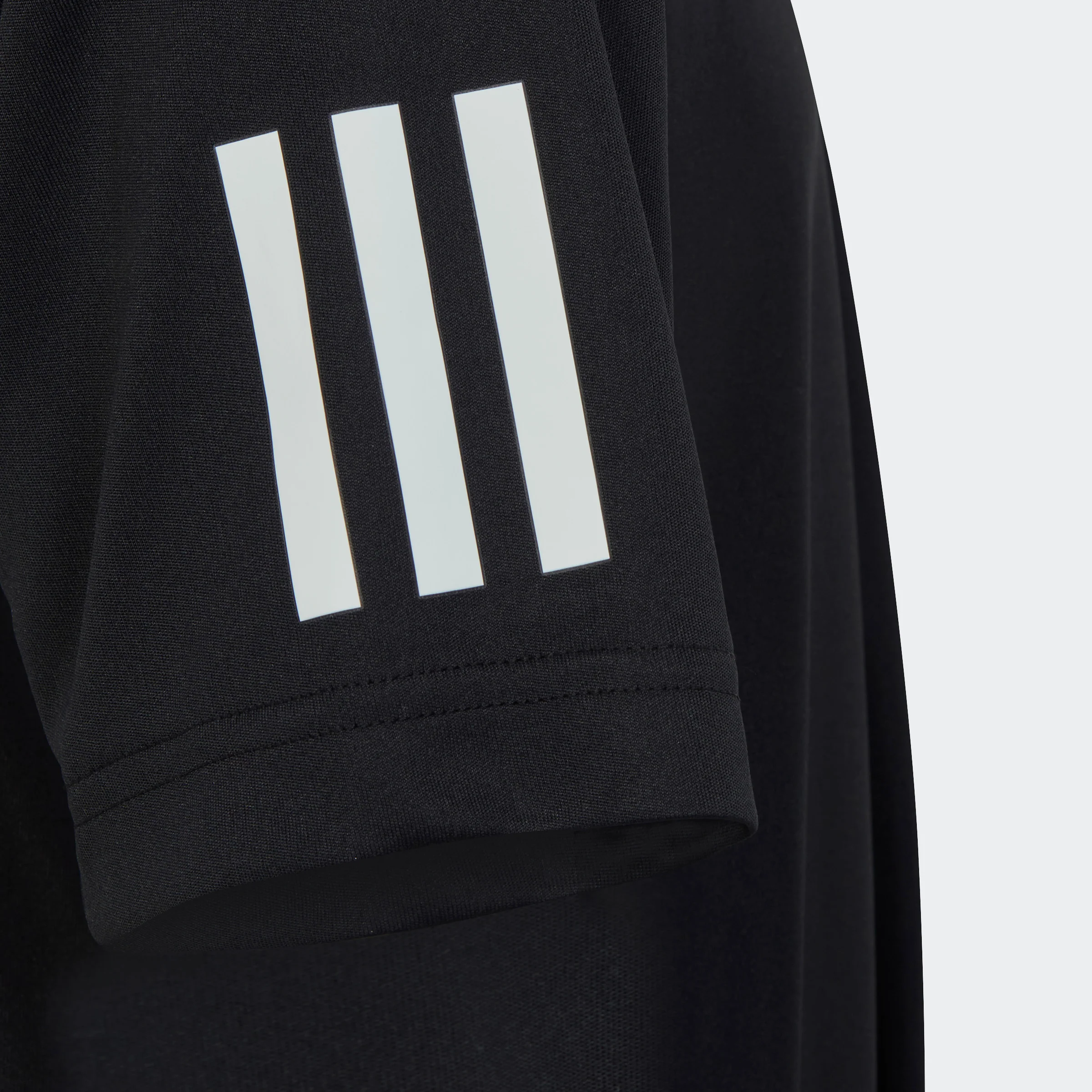 Club Tennis 3-Stripes T-Shirt - Image 3