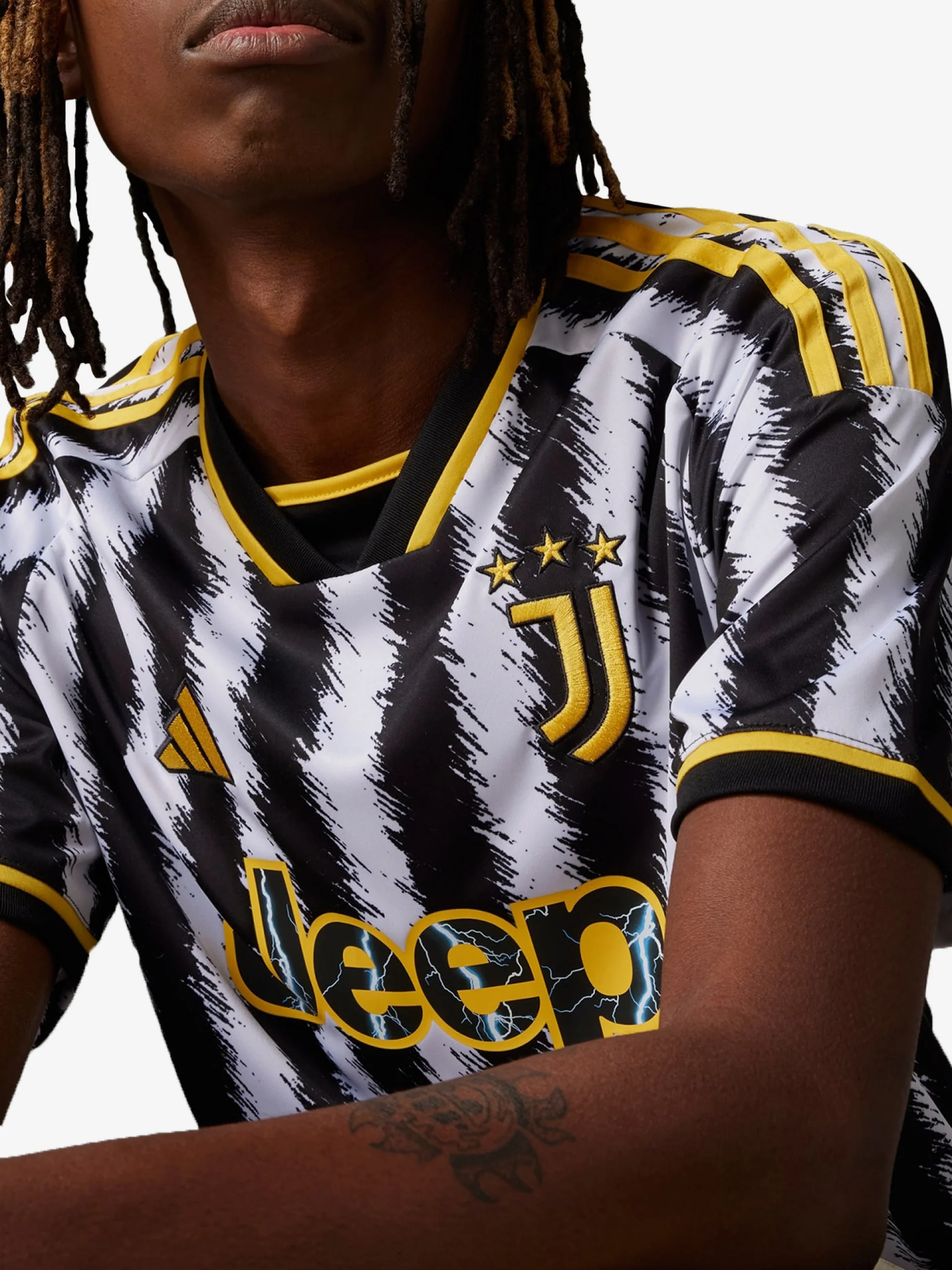 Juventus 23/24 Home Jersey - Image 3