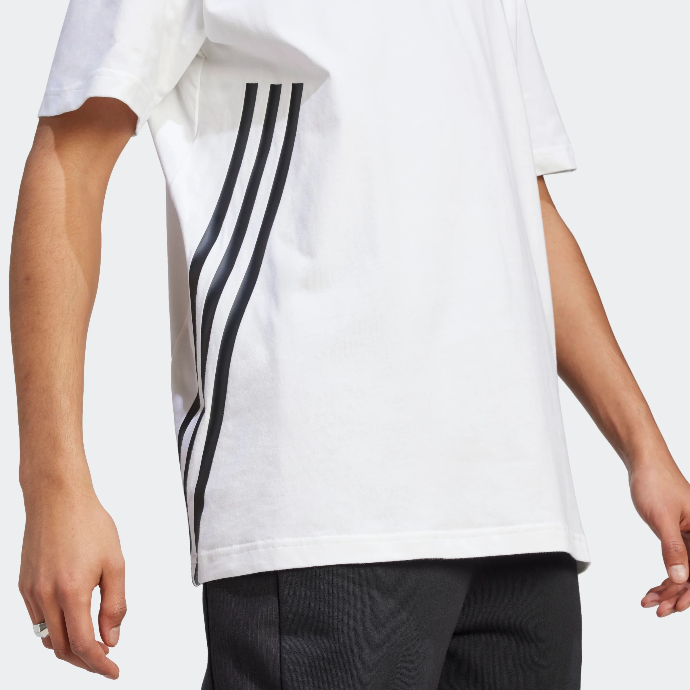 Future Icons 3-Stripes T-Shirt - Image 5