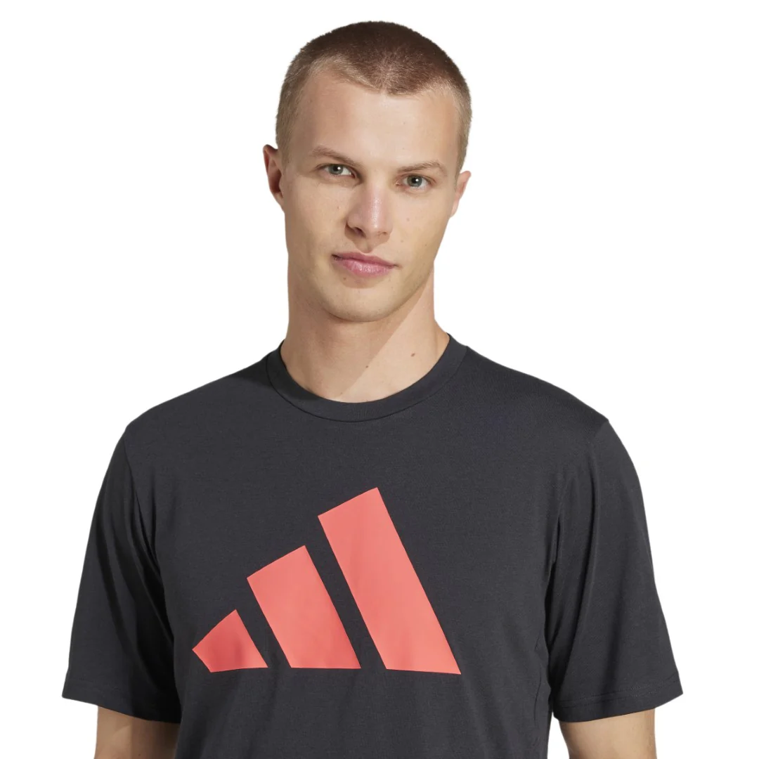 Train Essentials Feelready Logo Training T-Shirt - Image 4