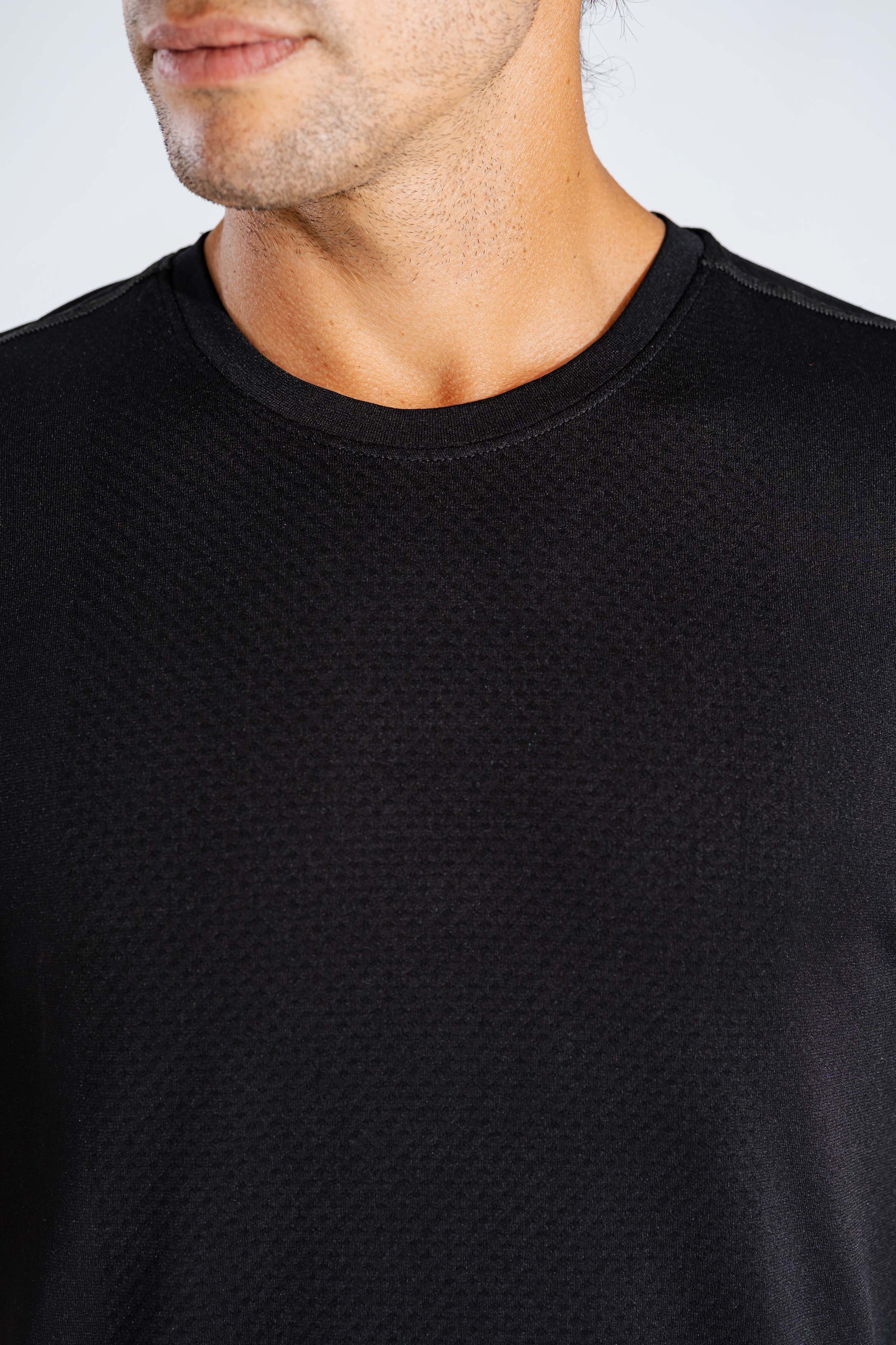 RiseAbove Seamless Shirt - Image 4