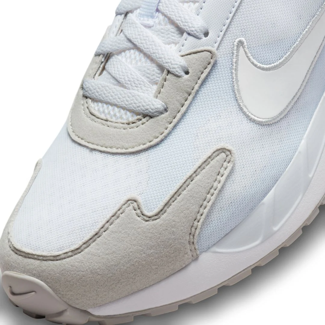 Air Max Solo Lifestyle Shoes - Image 6