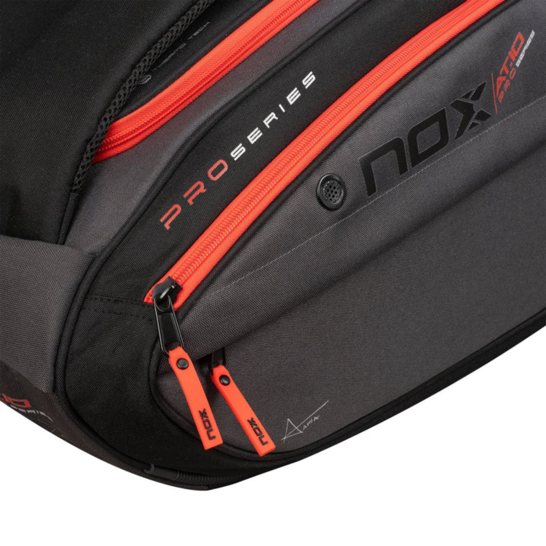 AT10 XXL Padel Bag - Image 9