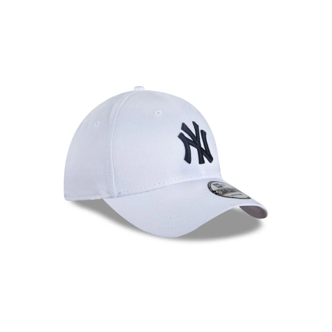 9Forty League Basic New York Yankees Cap - Image 6