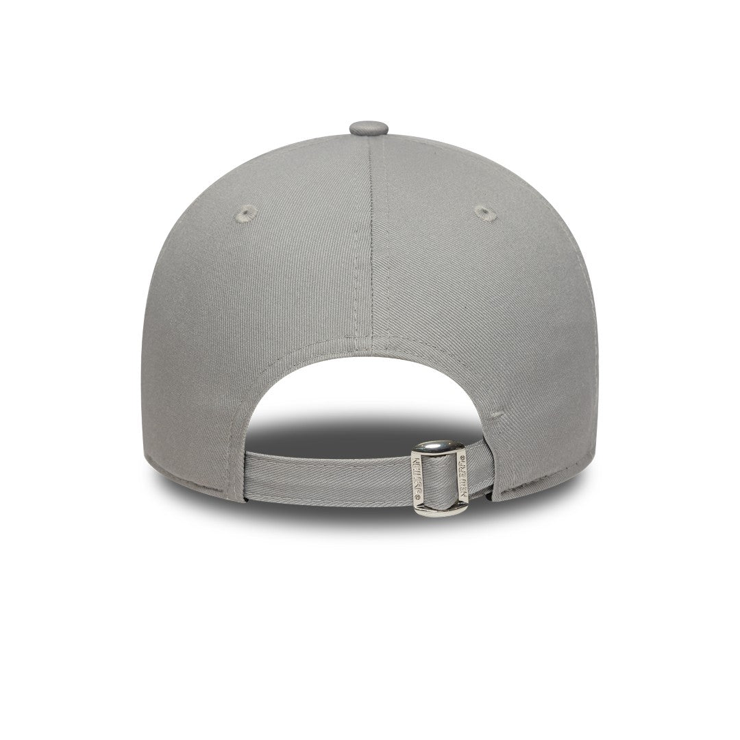 Outline 9Forty New York Yankees Cap - Image 4