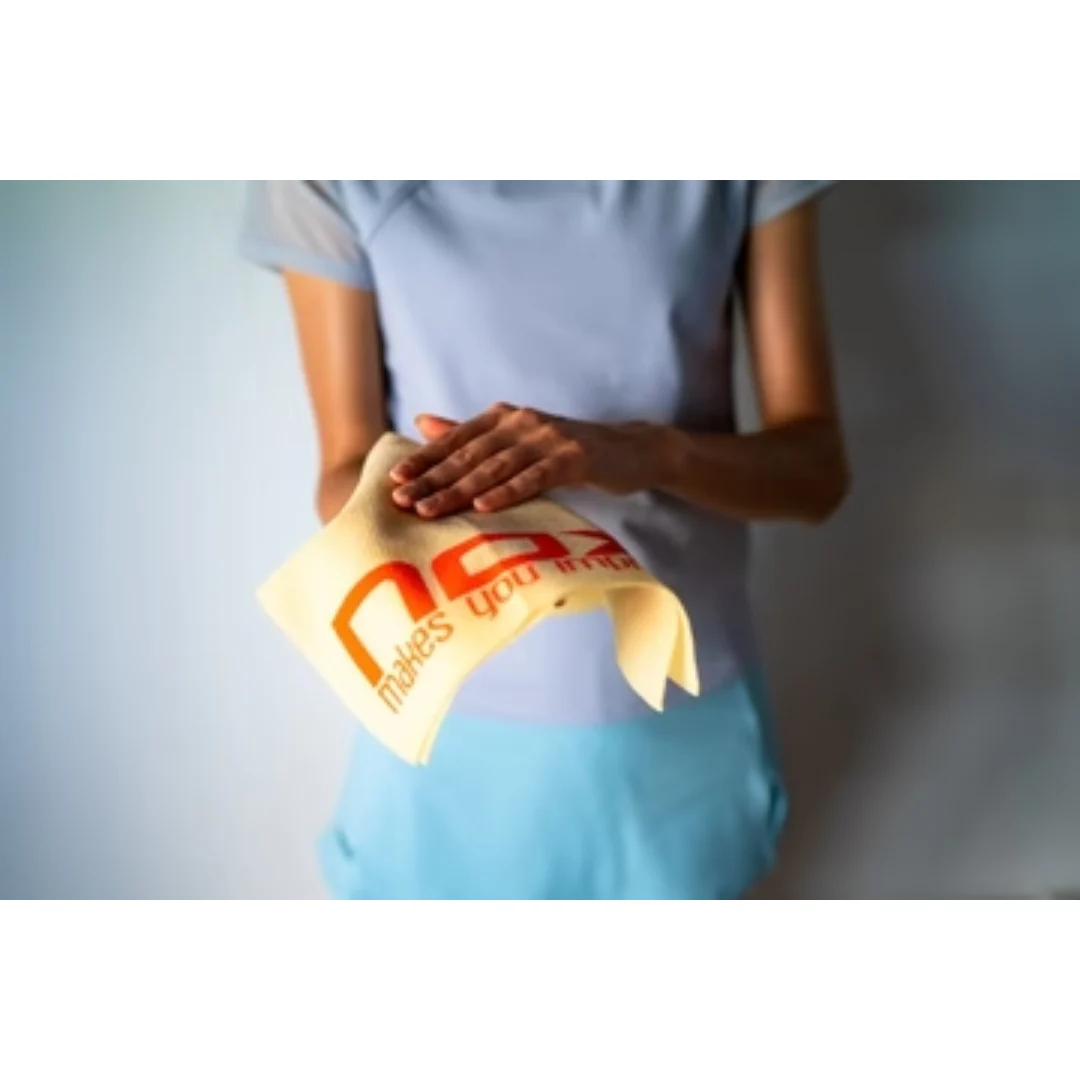 Nox Grip Enhancer Towel For Padel - Image 3