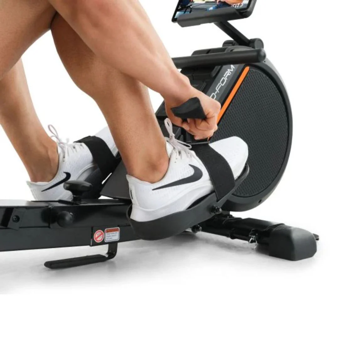 550R Rowing Machine - Image 6