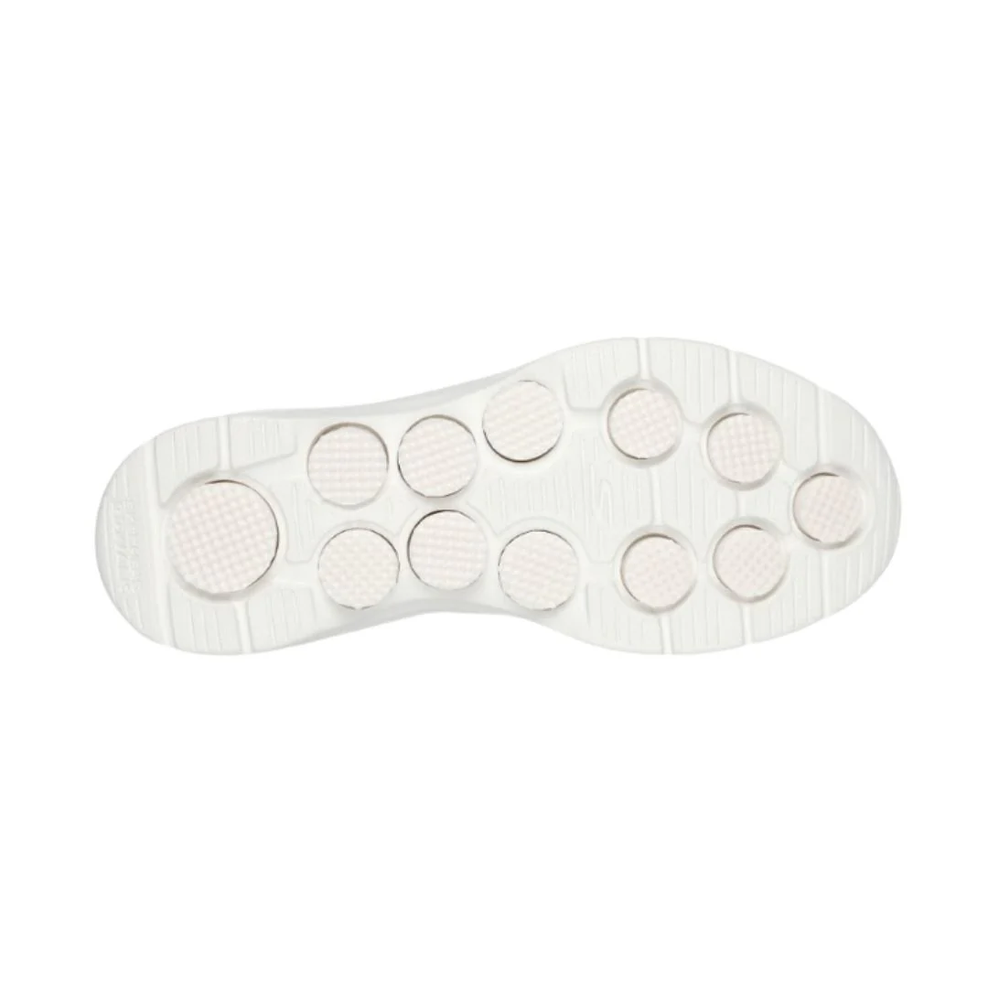 Go Walk 7 - Amina Walking Shoes - Image 5