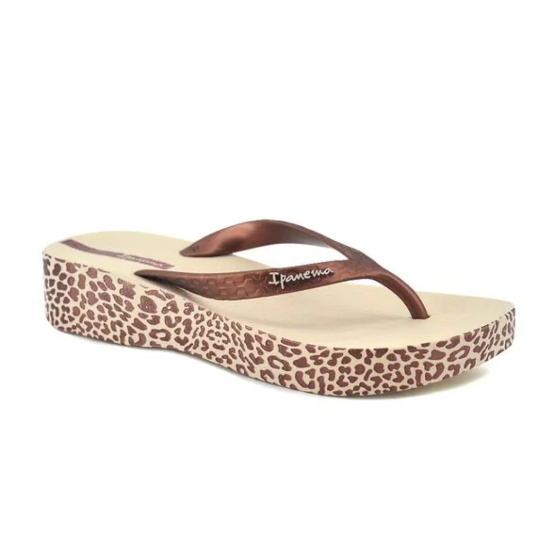 Trendy Flip-Flop - Image 2