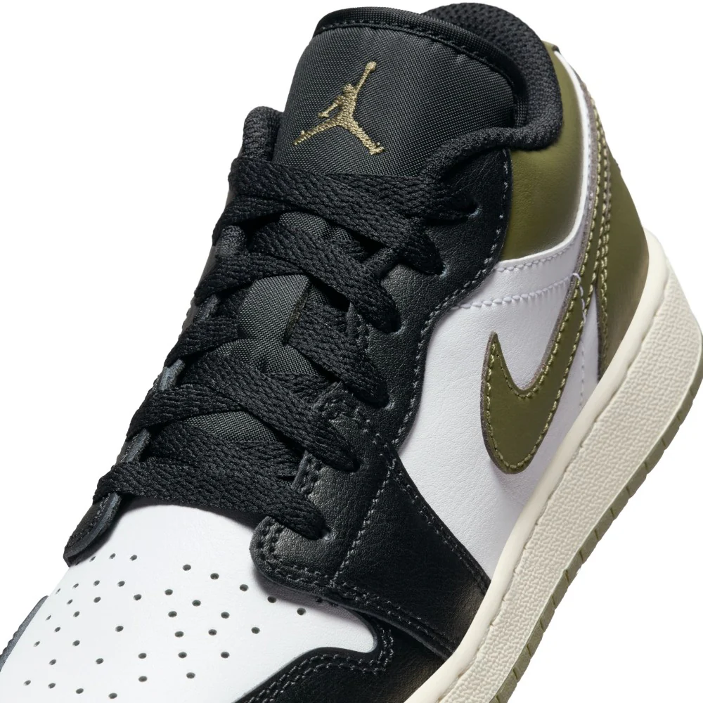 Air Jordan 1 Low Bg Lifestyle Shoes - Image 7
