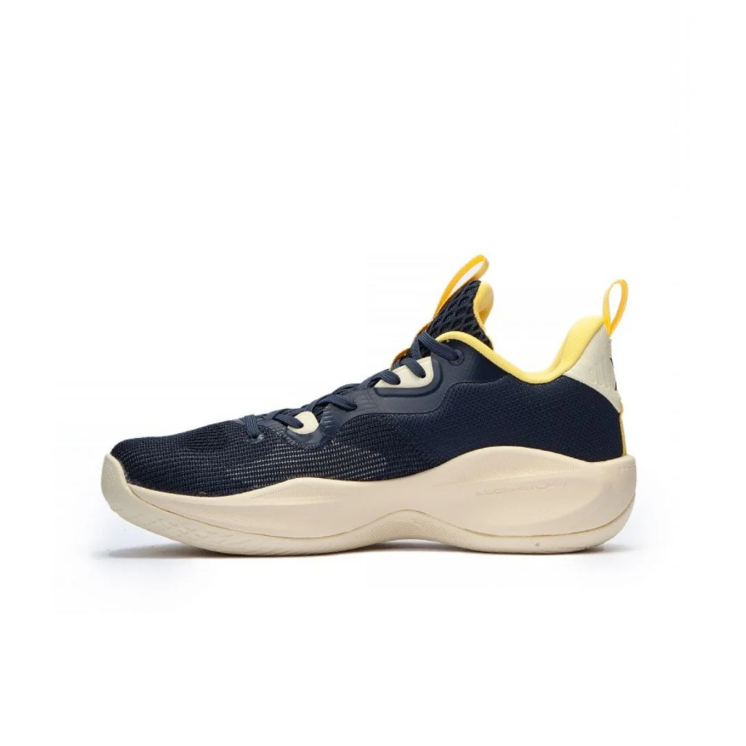 Light Cavalry 9.0 Basketball Shoes - Image 6