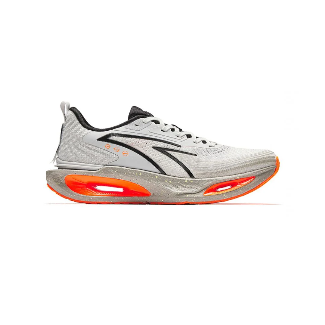 Wormhole Running Shoes