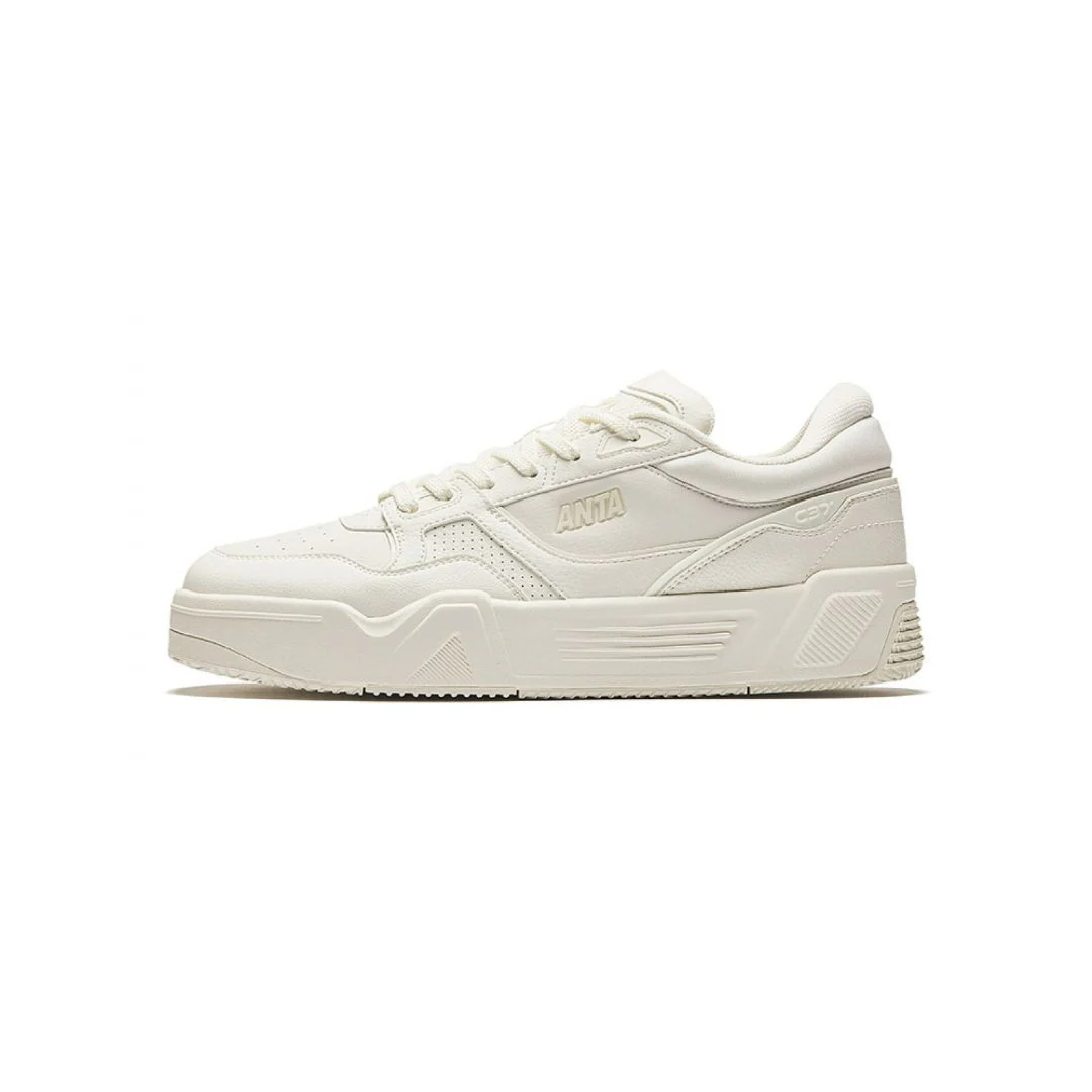 C37 Shoes - Image 3