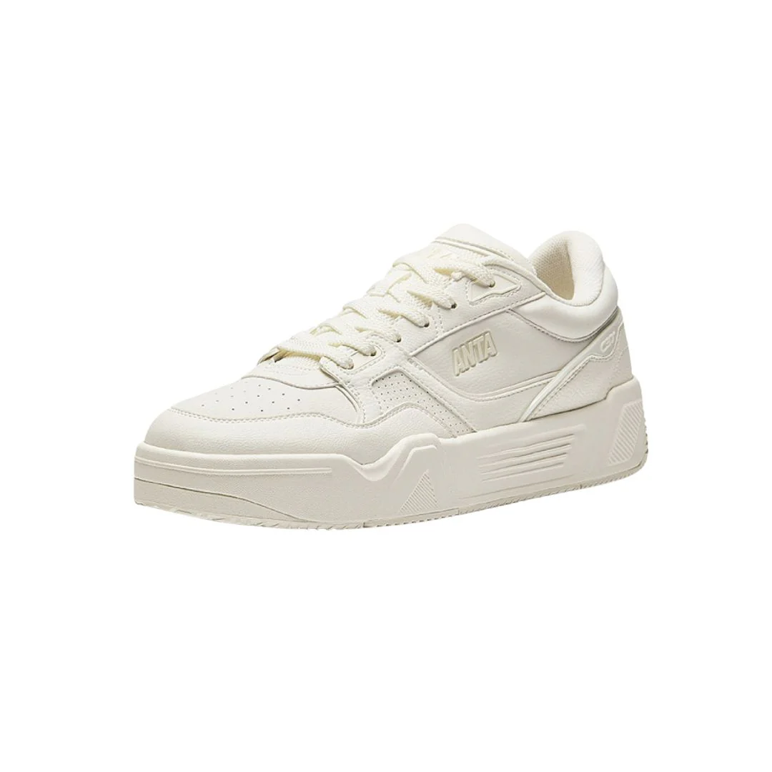 C37 Shoes - Image 4
