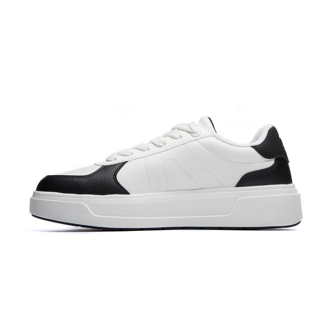 A Logo Lifestyle Shoes - Image 3