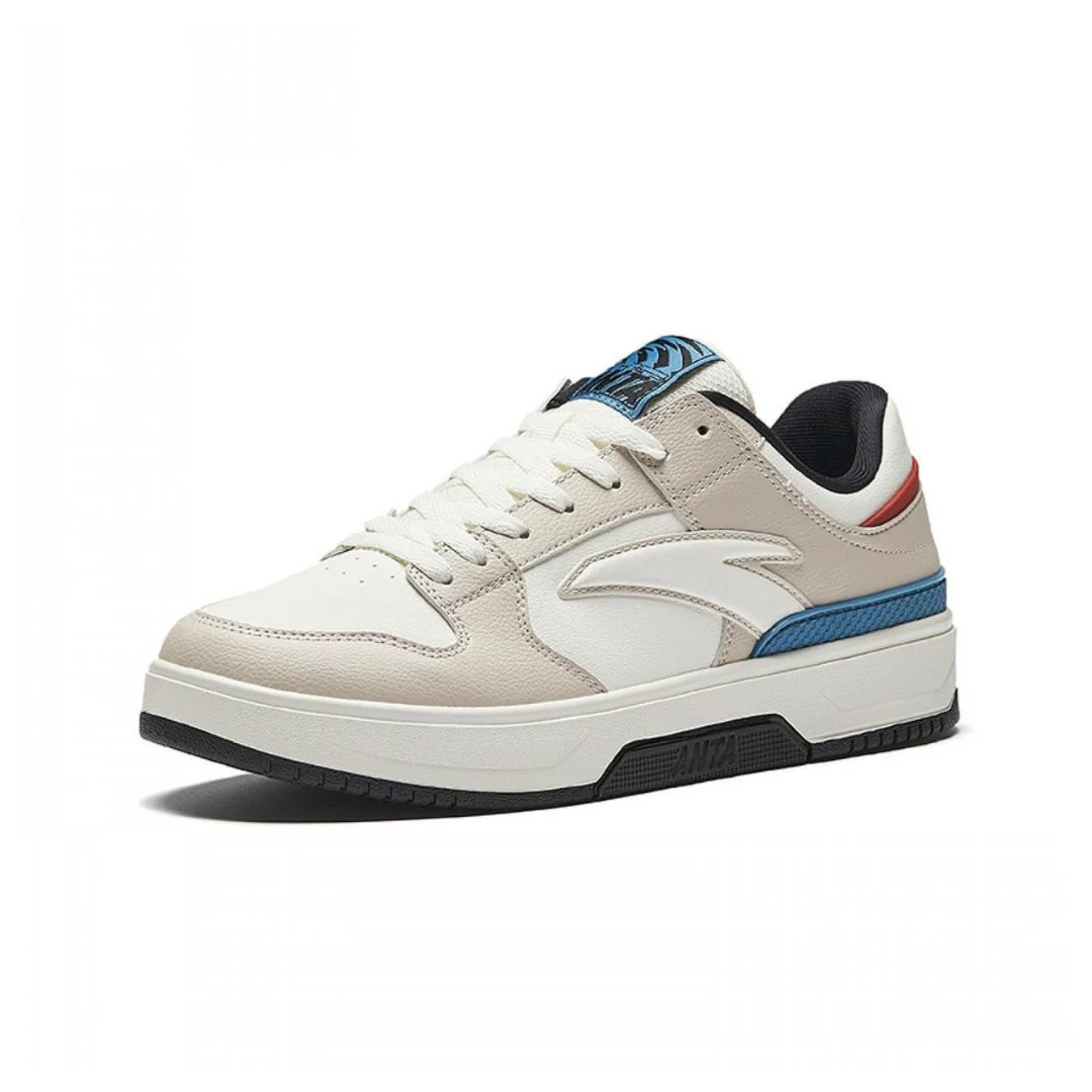 Basic Classic Sneakers - Image 3