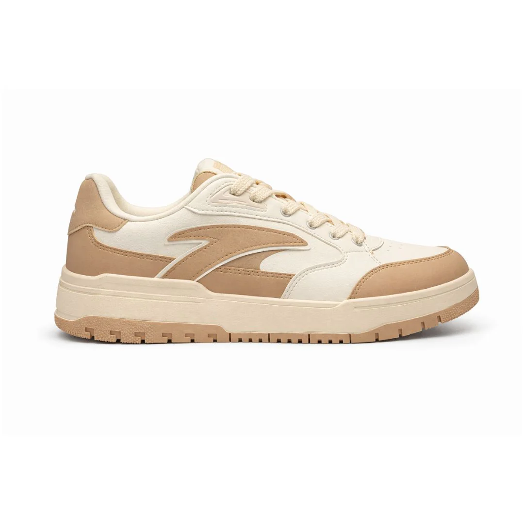 982 Sports Sneakers
