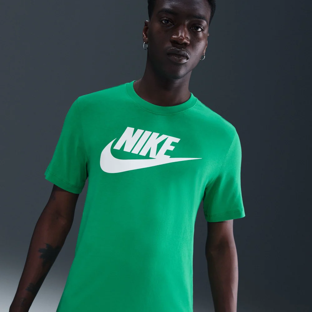 Sportswear T-Shirt - Image 6