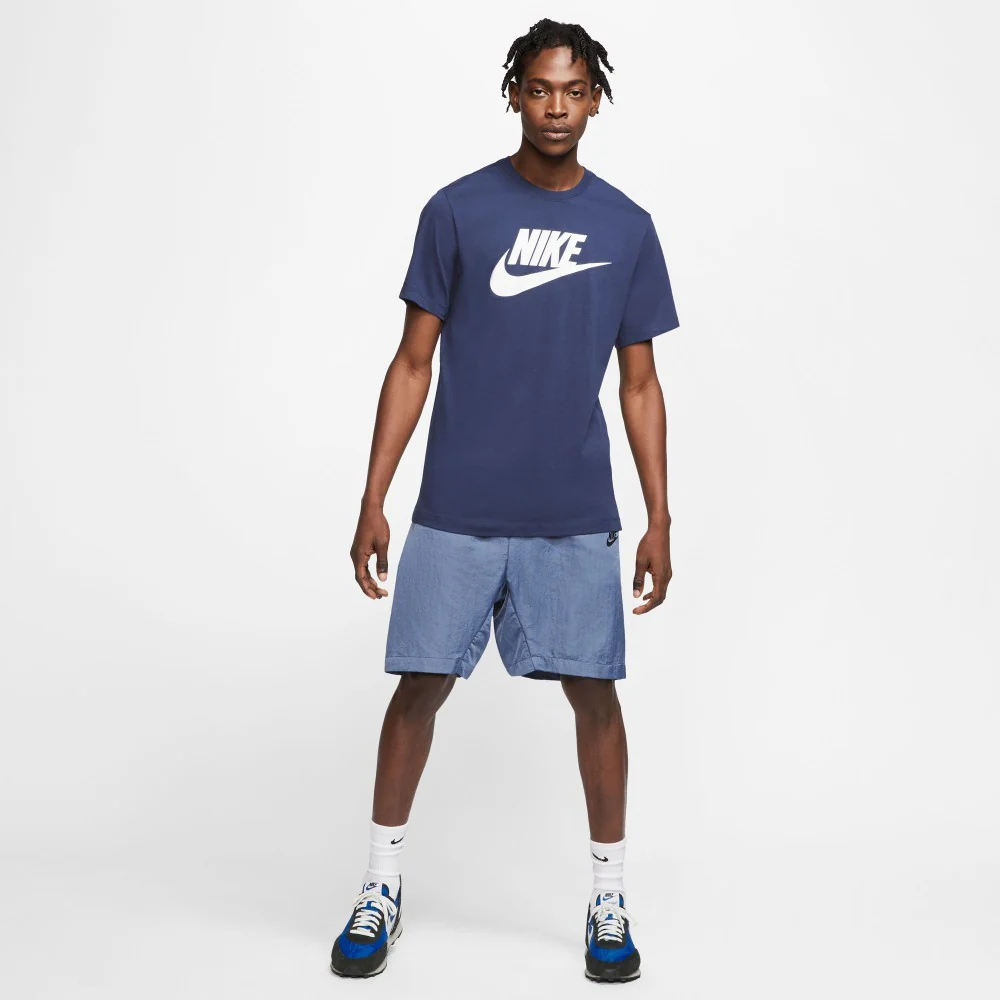 Sportswear T-Shirt - Image 4