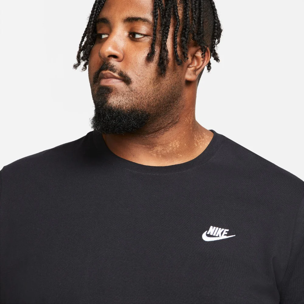 Sportswear Club Long-Sleeve T-Shirt - Image 8
