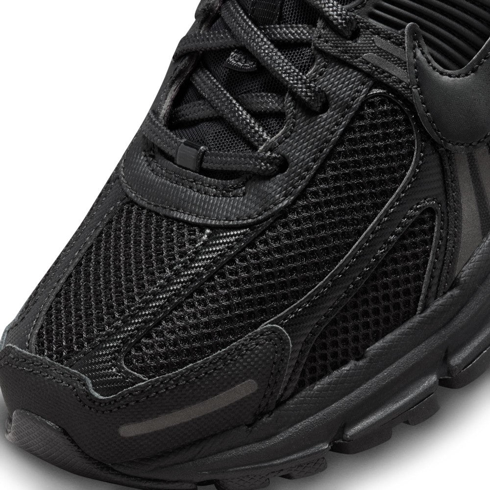 Zoom Vomero 5 Lifestyle Shoes - Image 7