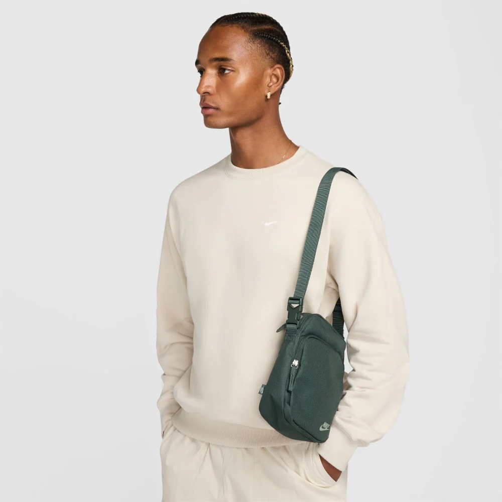 Heritage Crossbody Bag (4L) - Image 7