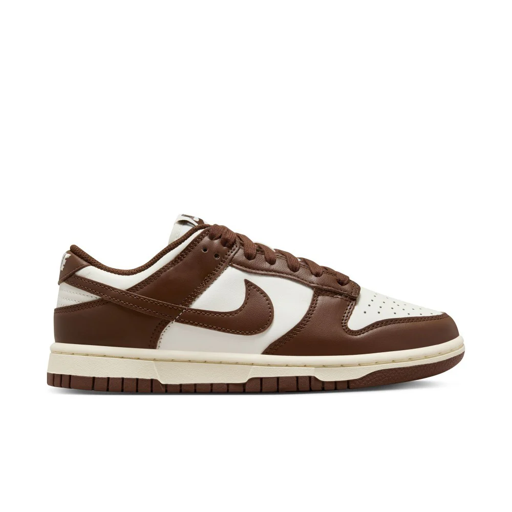 Dunk Low Lifestyle Shoes