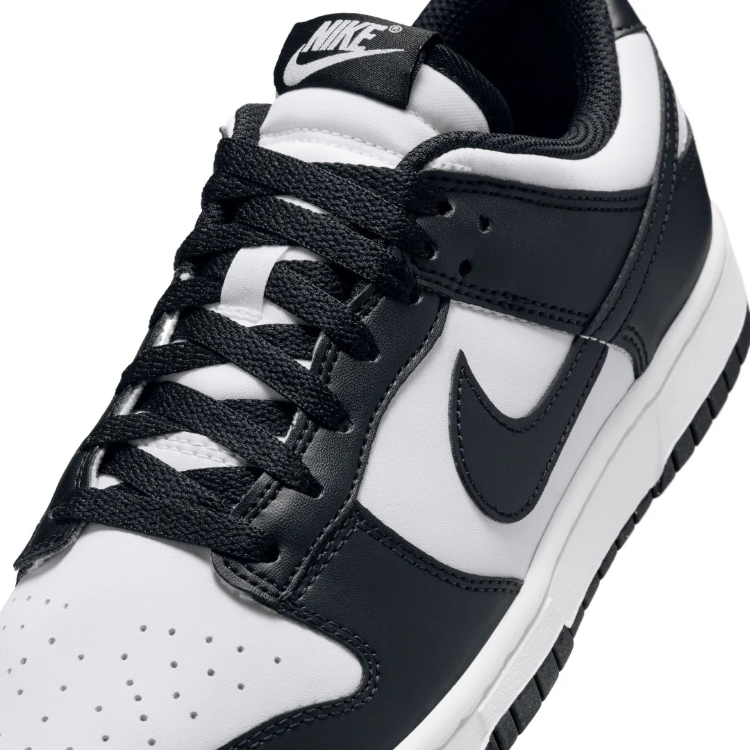 Dunk Low Lifestyle Shoes - Image 3