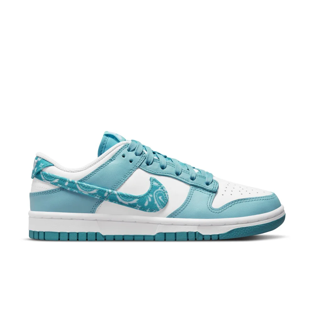 Dunk Low Ess Lifestyle Shoes