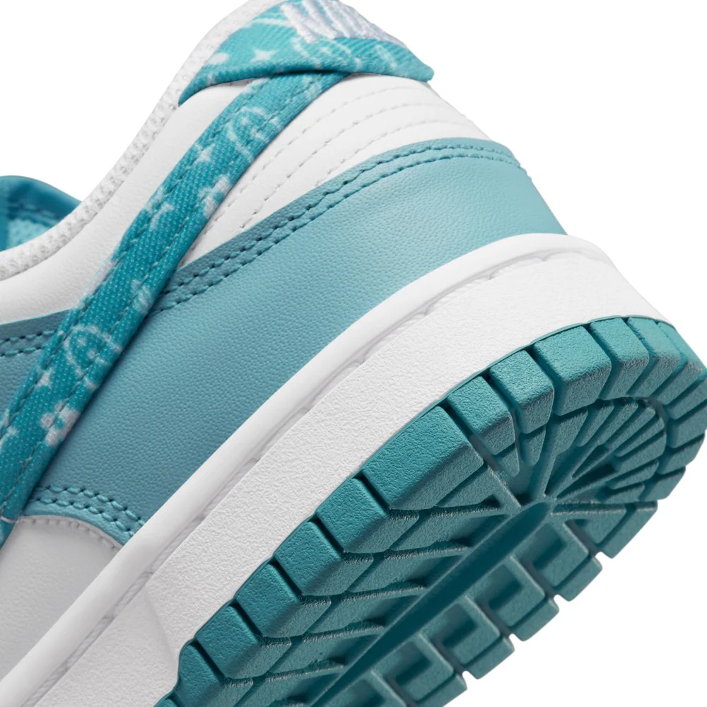 Dunk Low Ess Lifestyle Shoes - Image 8