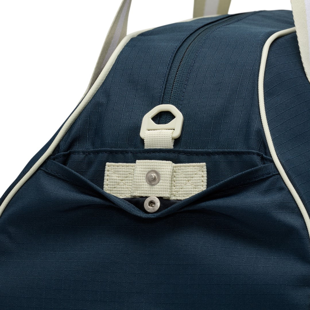 Gym Club (24L) Duffle Bag - Image 8