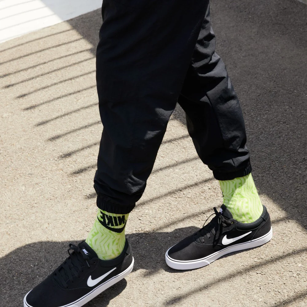 SB Chron 2 Lifestyle Shoes - Image 8