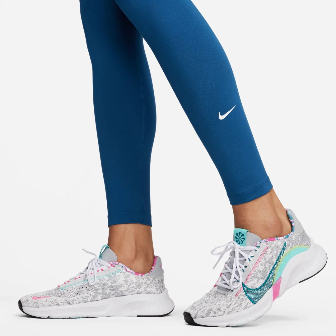 One High-Rise Leggings - Image 4